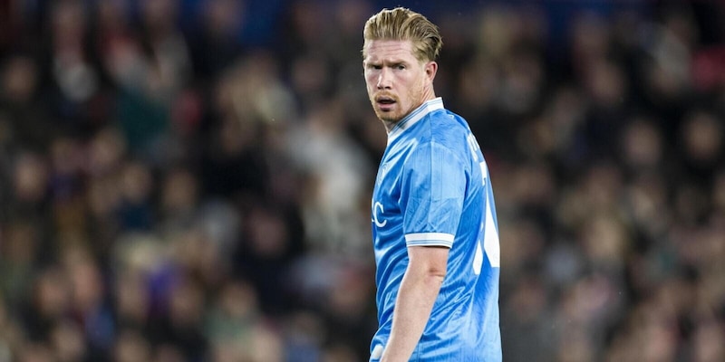 Kevin De Bruyne torna a Napoli: pronto per la prossima partita di Serie A