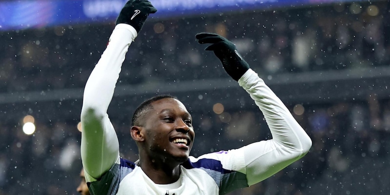 Juventus punta su Kolo Muani, Douglas Luiz resta a Aston Villa