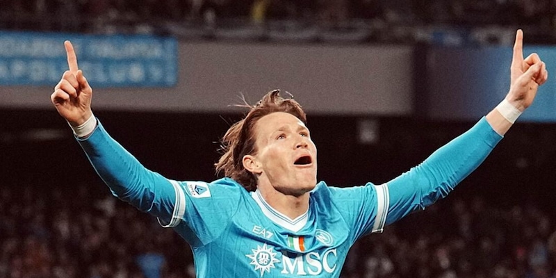 McTominay rimane infortunato: assenza dal derby Maradona e trattative contrattuali in corso