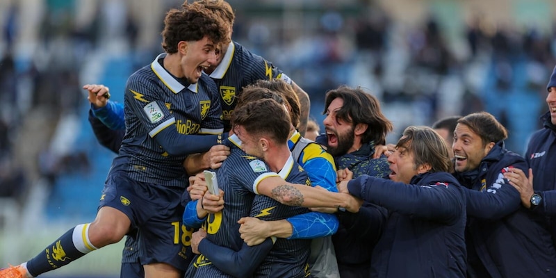 Frosinone al podio europeo: la differenza positiva tra gol reali e xG consolida la posizione in Serie B