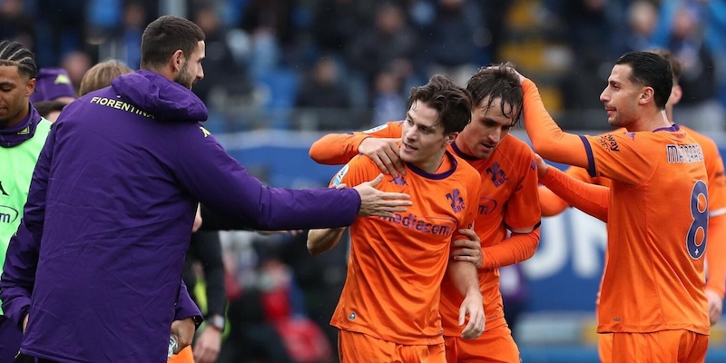 Fiorentina trionfa al Como: Vanoli guida la squadra alla vittoria