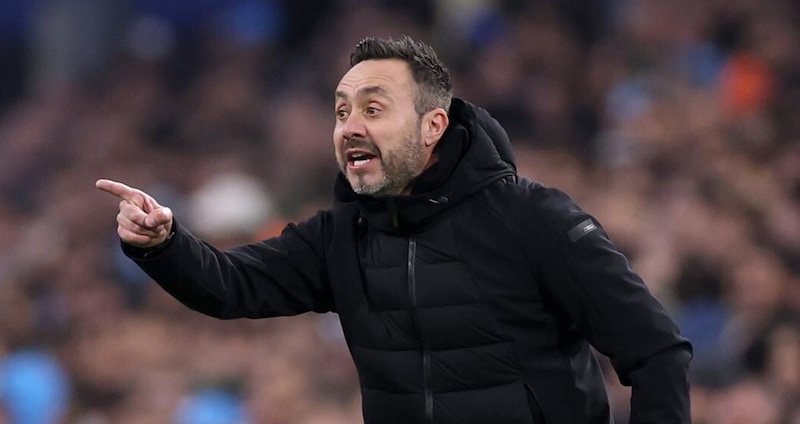Roberto De Zerbi: il Tottenham Hotspur in cerca di un nuovo allenatore offensivo