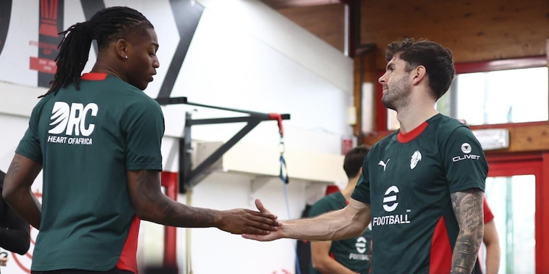 AC Milan: Leão e Pulisic infortunati, Allegri punta al loro ritorno in campo