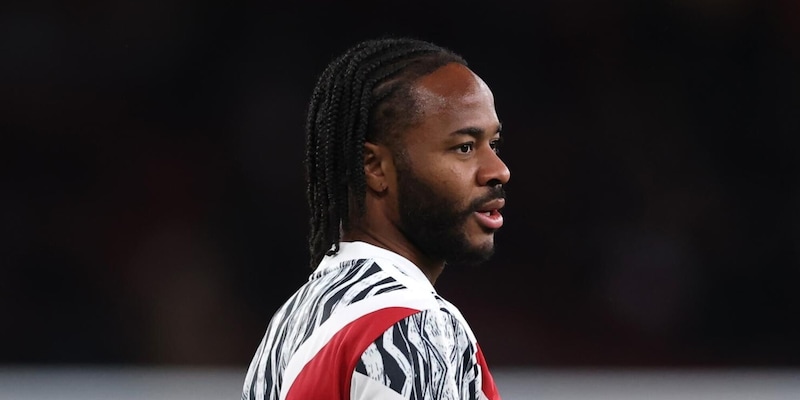 Sterling libero: Napoli valuta l’acquisto di un attaccante inglese di alto livello