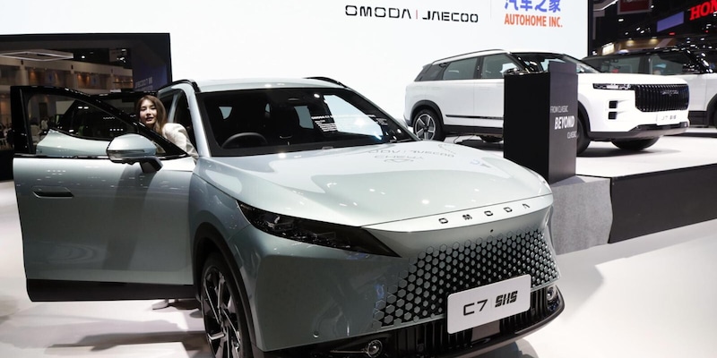 Il 75 % degli italiani è pronto a comprare auto cinesi: una crescita significativa