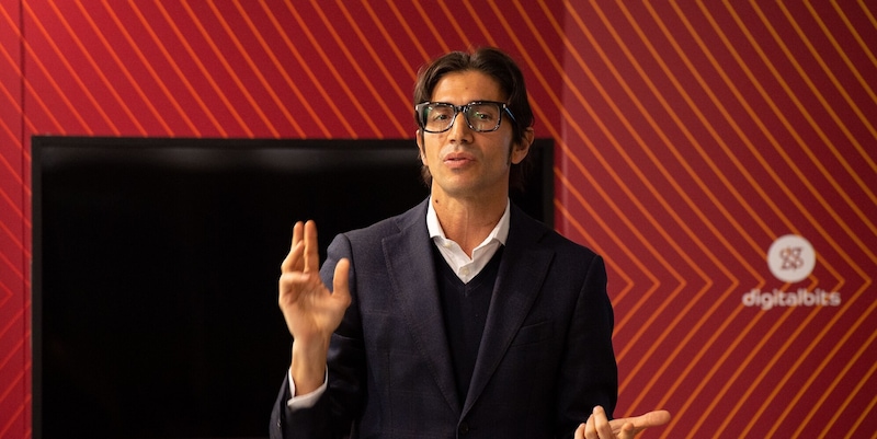 Calvarese accusa l'arbitro Manganiello di errore su Ramon nella partita Napoli‑Como