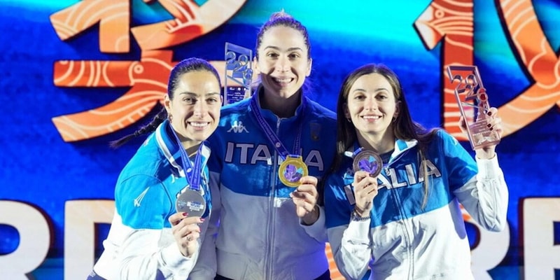 Italia domina la spada femminile a Wuxi: Rizzi, Santuccio e Fiamingo conquistano oro, argento e bronzo