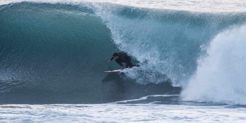 Ghiara, surfista italiano, trova la sua casa di allenamento a Varazze