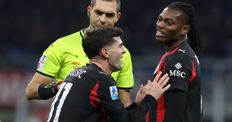 Milan: Allegri svela la formazione per Pisa, Leao e Pulisic in panchina