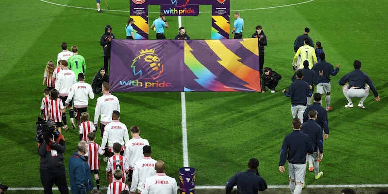 La Premier League in crescita: i ricavi pubblicitari e le partnership commerciali raggiungono nuovi picchi