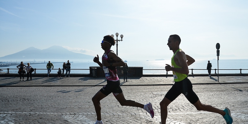 Coelmo Napoli City Half Marathon 2024: corsa veloce tra storia e cultura napoletana