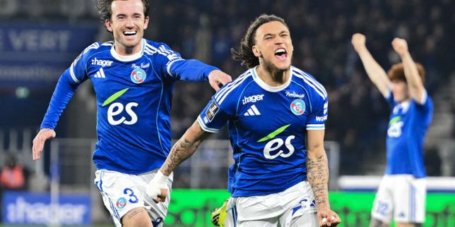 Strasburgo batte l'Olympique Lyonnais 3-1, spegne la corsa di 13 vittorie di Lyon nella Ligue 1