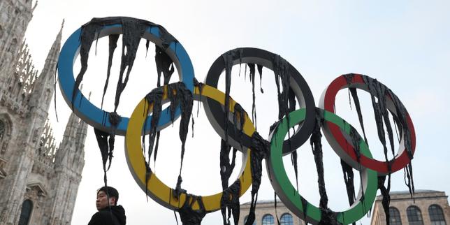 Olimpiadi 2026 a Milano: proteste ambientali e politiche scuotono l'apertura