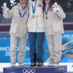 Maren Kirkeeide vince lo sprint del biathlon ai Giochi 2026, impedendo alle Bleue un doppio medagliato