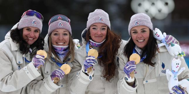Francia conquista l'oro nel relais femminile di biathlon ai Giochi Olimpici Invernali 2026